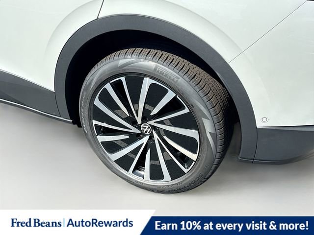 New 2025 Volkswagen ID.4 Pro AWD/4WD image 18