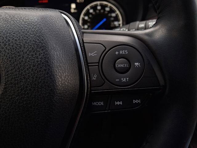 Used 2021 Toyota Venza XLE w/ Softex Package image 22