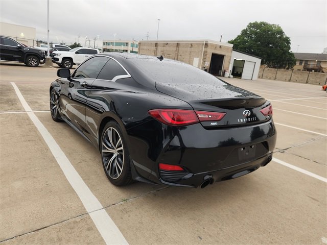 Used 2017 INFINITI Q60 3.0t w/ Premium Plus Package 3.0T AWD/4WD image 4