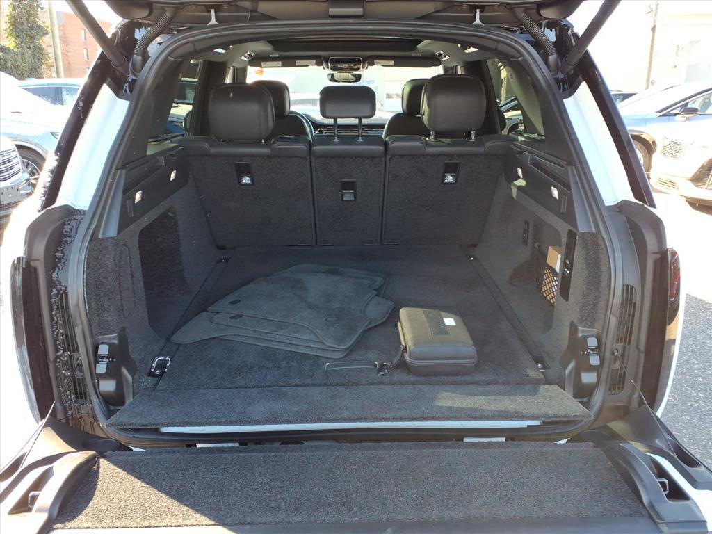 Used 2023 Land Rover Range Rover SE image 10
