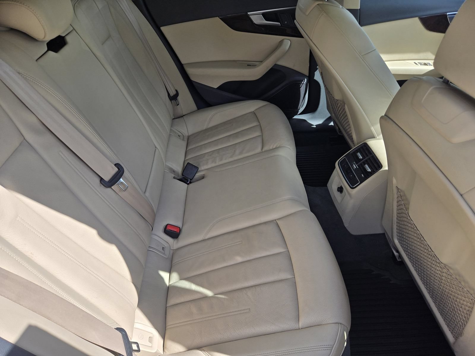 Used 2018 Audi A4 2.0T allroad Premium Plus AWD/4WD image 32