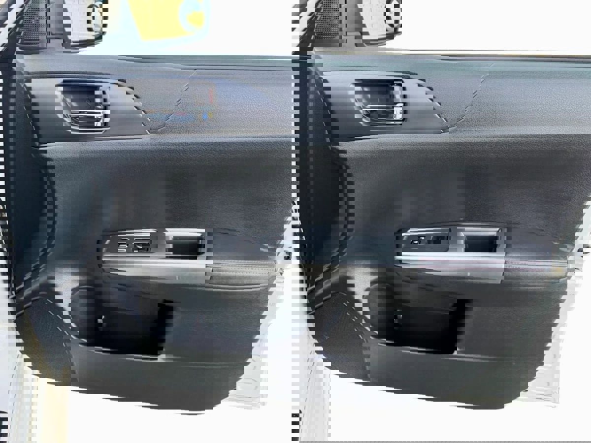 Used 2013 Subaru Impreza WRX Premium image 19