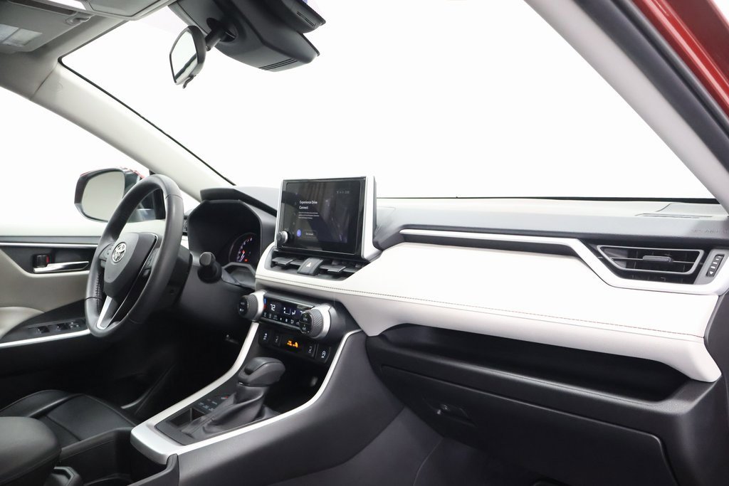 Used 2023 Toyota RAV4 XLE image 23