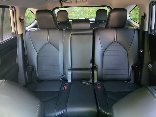 Used 2020 Toyota Highlander XLE FWD image 7