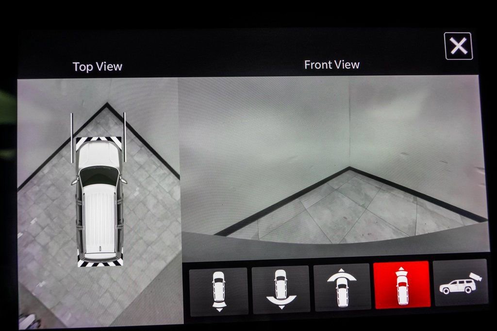 Used 2022 Jeep Grand Wagoneer Series II w/ Convenience Group III image 31