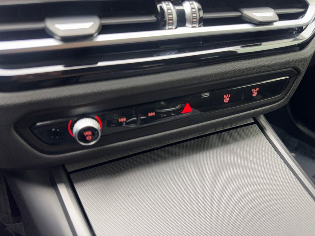 Used 2023 BMW 230i Coupe image 49