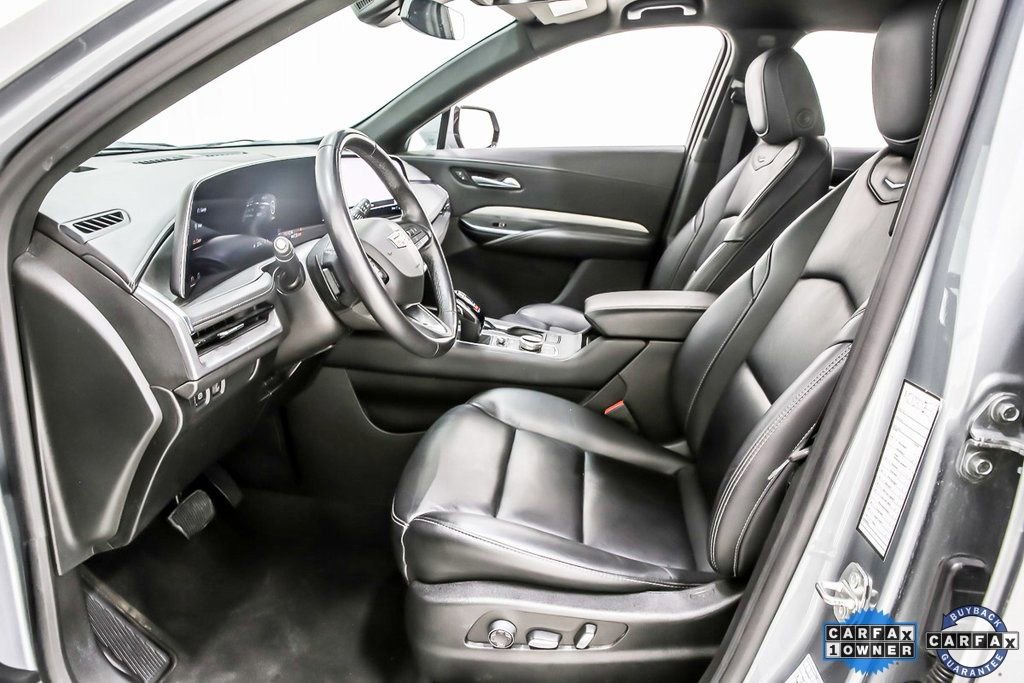 Used 2024 Cadillac XT4 Premium Luxury image 28