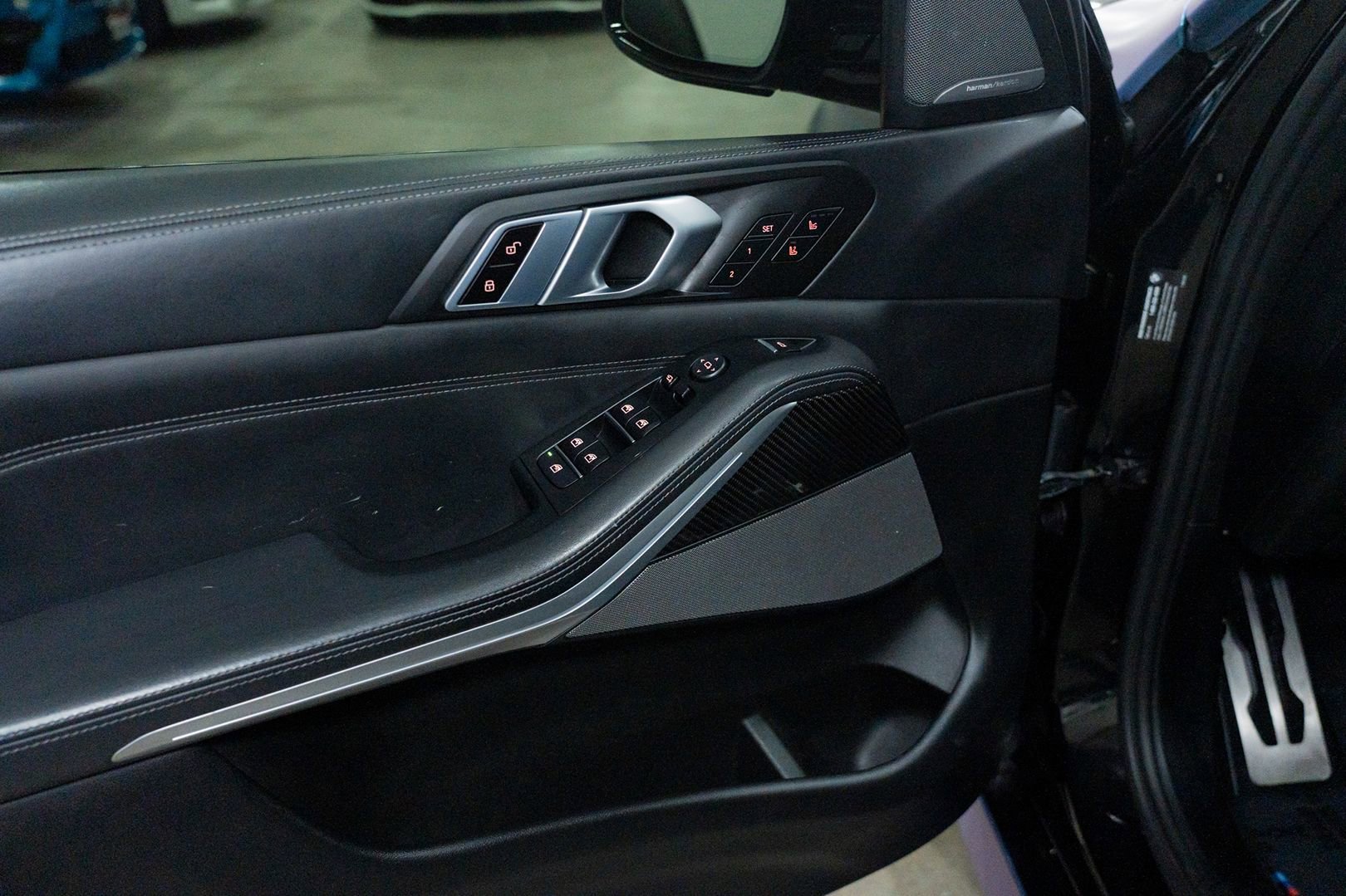 Used 2022 BMW X5 M w/ Executive Package image 21