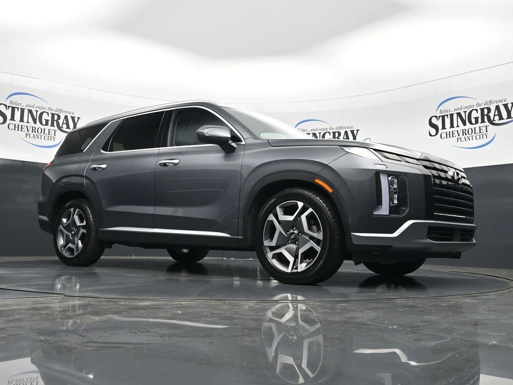 Used 2024 Hyundai Palisade SEL w/ Premium Package image 17