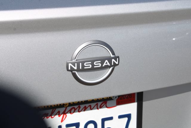 Used 2024 Nissan Versa SV FWD image 8