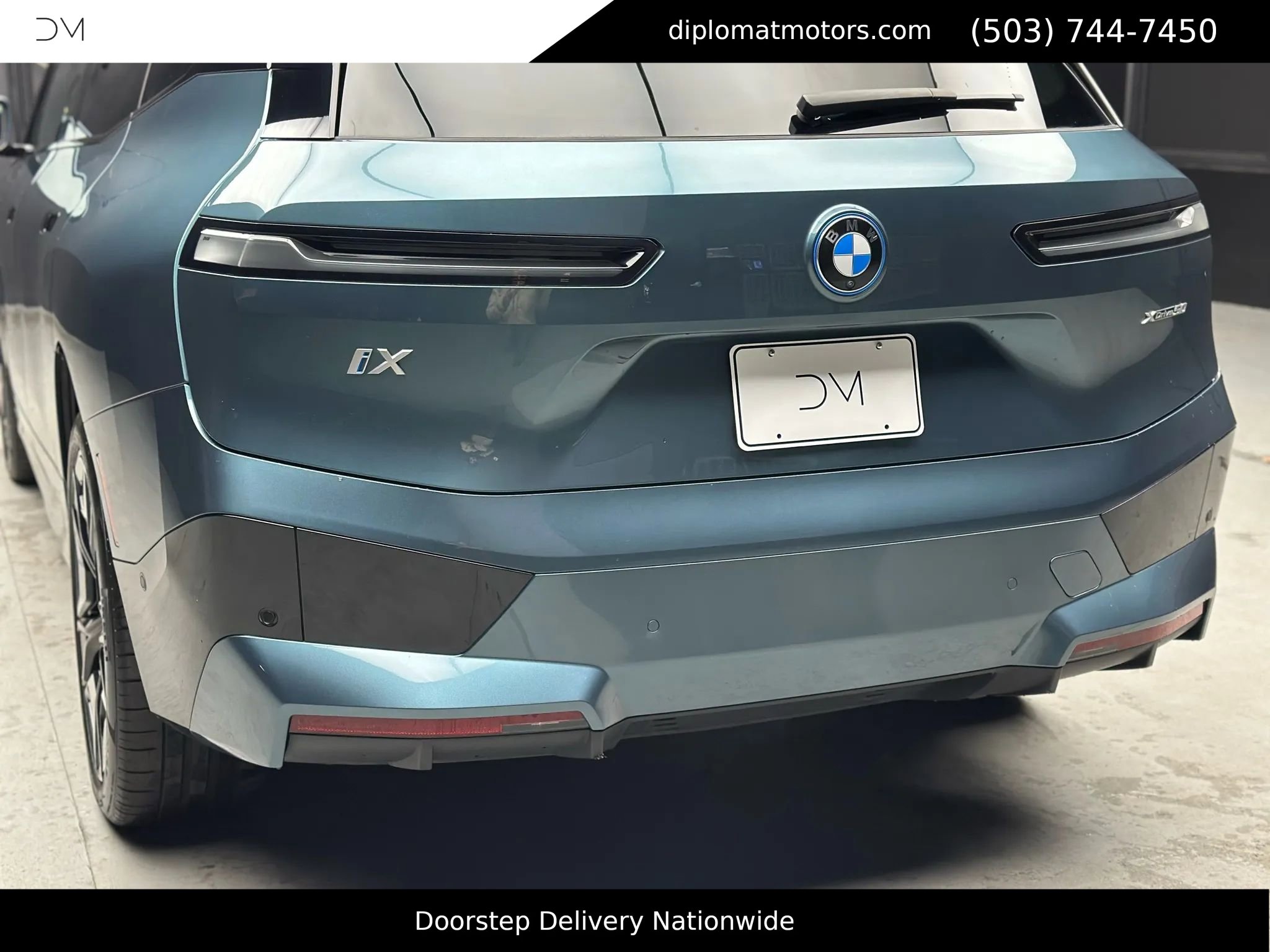 Used 2025 BMW iX xDrive50 w/ Premium Package image 15