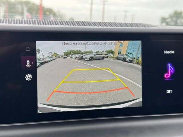 Certified 2025 Kia Seltos S FWD image 18