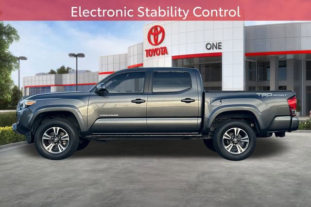 Certified 2017 Toyota Tacoma TRD Sport image 11