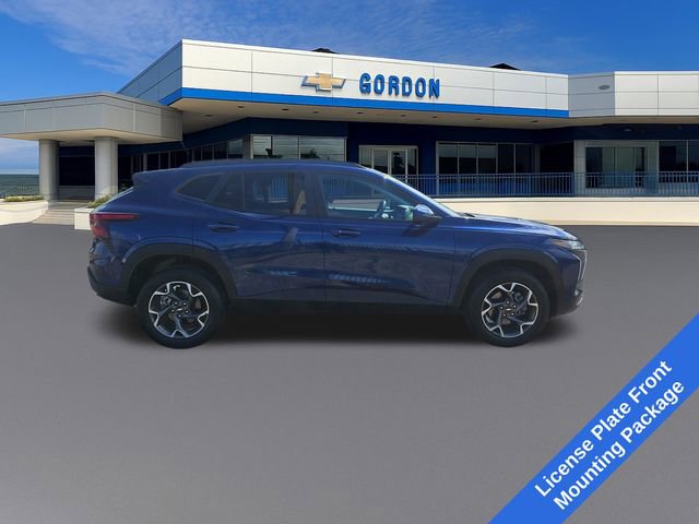 Used 2024 Chevrolet Trax LT w/ Driver Confidence Package FWD image 7