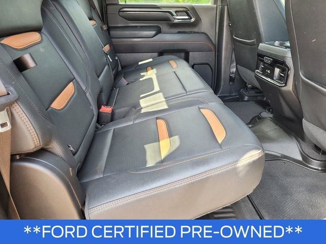 Used 2024 GMC Sierra 2500 AT4 AWD/4WD image 15
