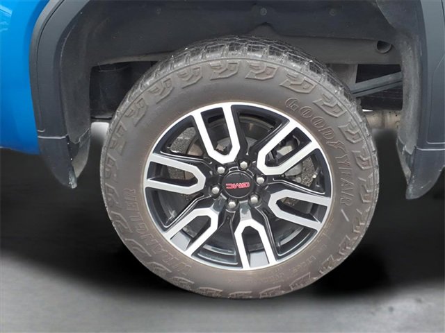 Used 2024 GMC Sierra 1500 AT4 w/ Technology Package image 26