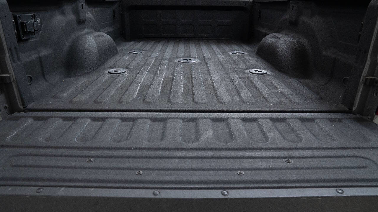 Used 2026 RAM 3500 Laramie w/ Night Edition AWD/4WD image 93