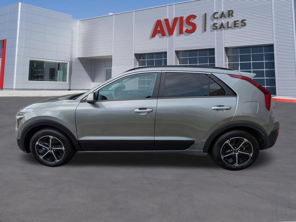 Used 2025 Kia Niro LX FWD image 10