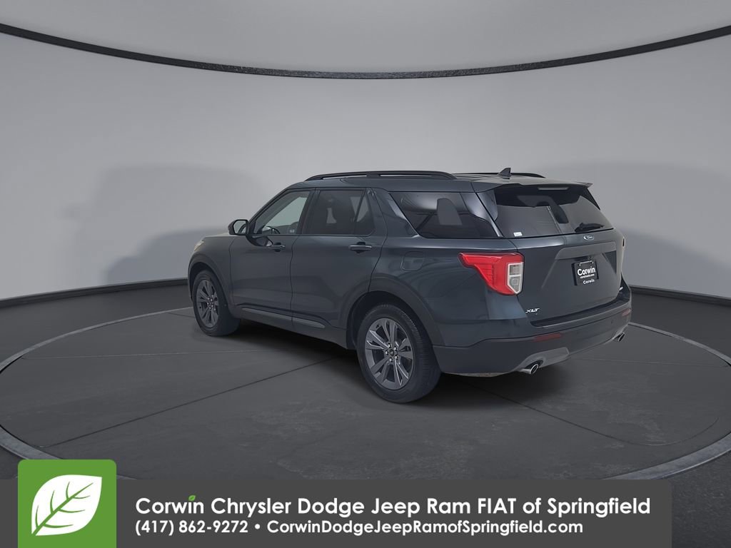 Used 2022 Ford Explorer XLT w/ Equipment Group 202A image 11