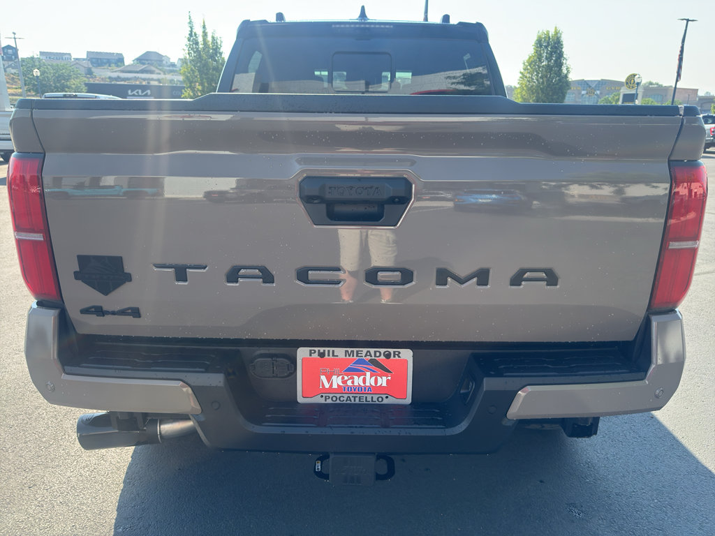 New 2026 Toyota Tacoma TRD Off-Road w/ TRD Off Road Premium Package AWD/4WD image 3