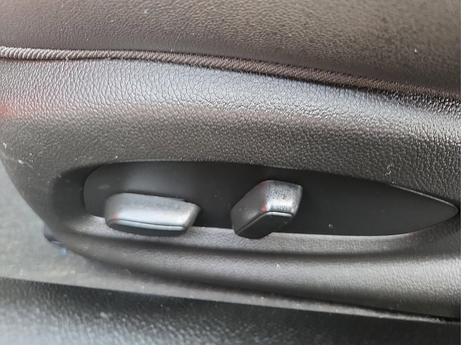 Used 2022 Chevrolet Camaro ZL1 image 15