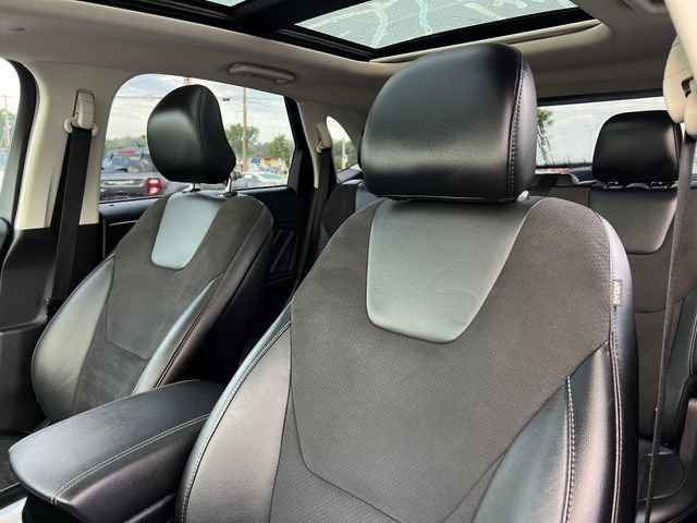 Used 2015 Ford Edge Sport w/ Equipment Group 401A AWD/4WD image 23