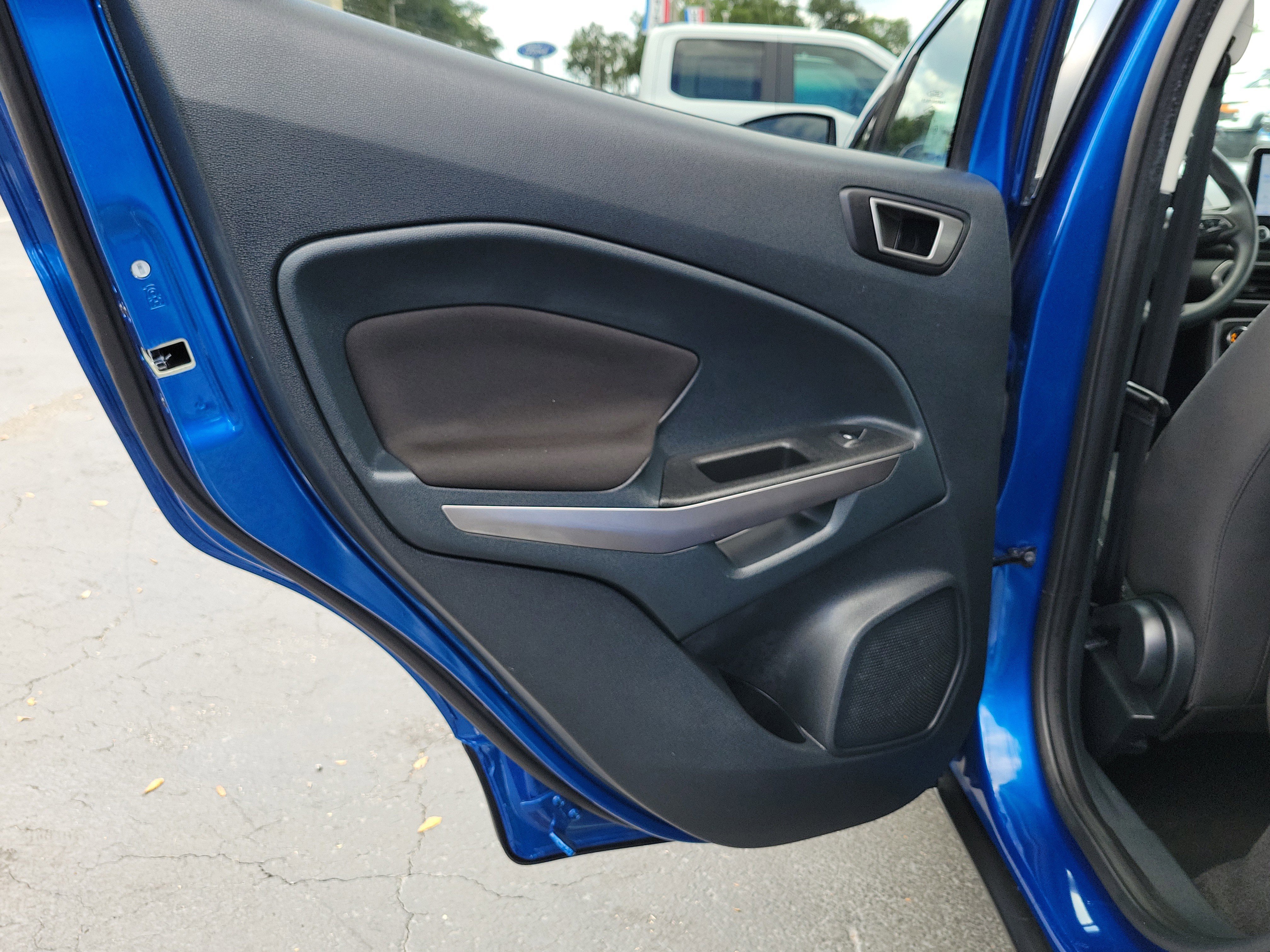 Certified 2021 Ford EcoSport SE w/ SE Convenience Package FWD image 12