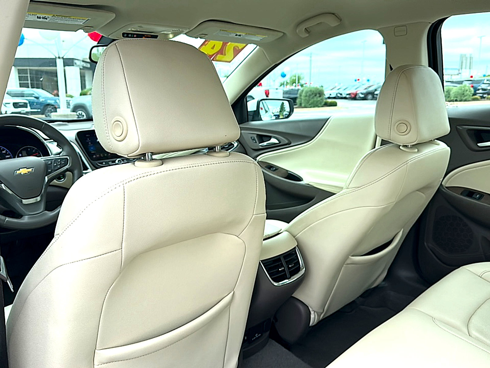 Used 2024 Chevrolet Malibu LT FWD image 17