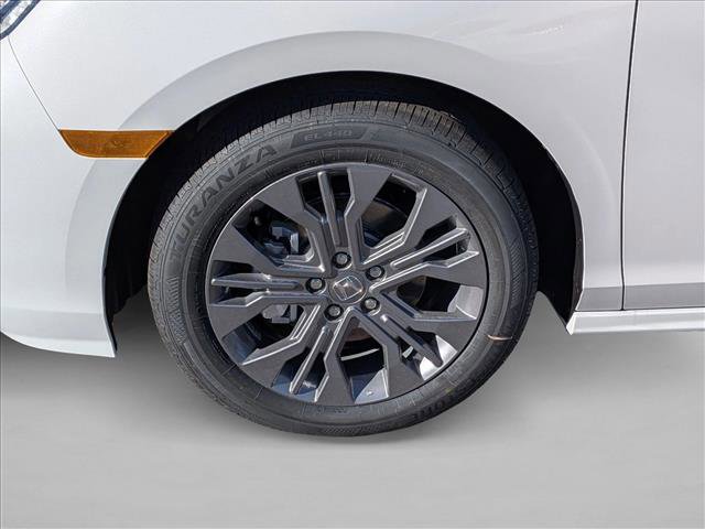 New 2026 Honda Odyssey Touring image 10