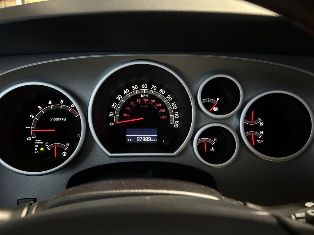 Used 2016 Toyota Sequoia Platinum image 16