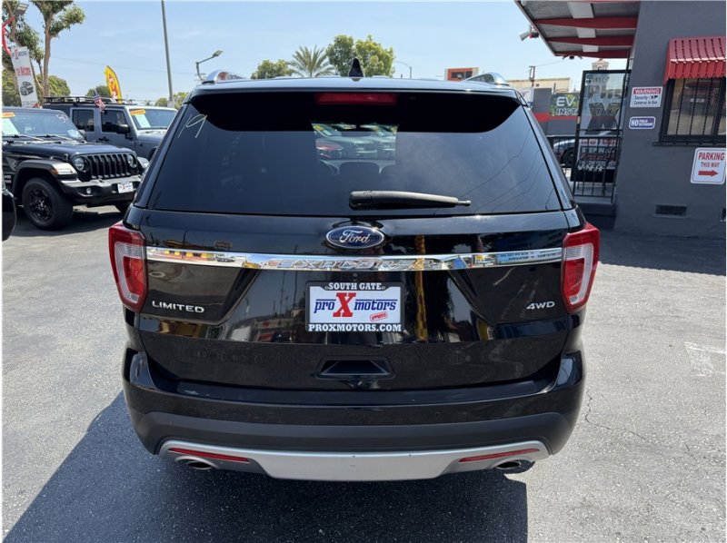 Used 2016 Ford Explorer Limited image 13
