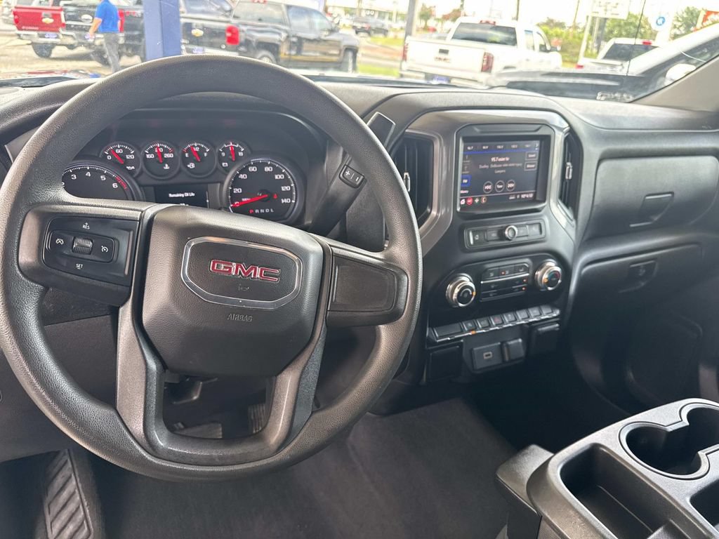Used 2020 GMC Sierra 1500 2WD Crew Cab w/ Sierra Value Package image 19
