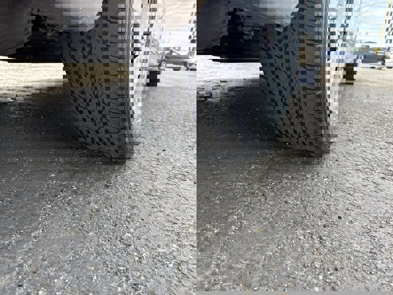 Used 2009 Toyota Camry LE FWD image 10