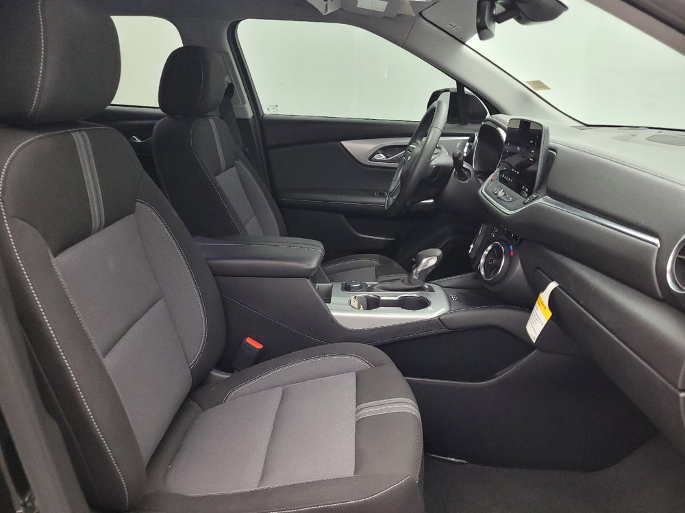 Used 2024 Chevrolet Blazer LT w/ Convenience Package FWD image 21