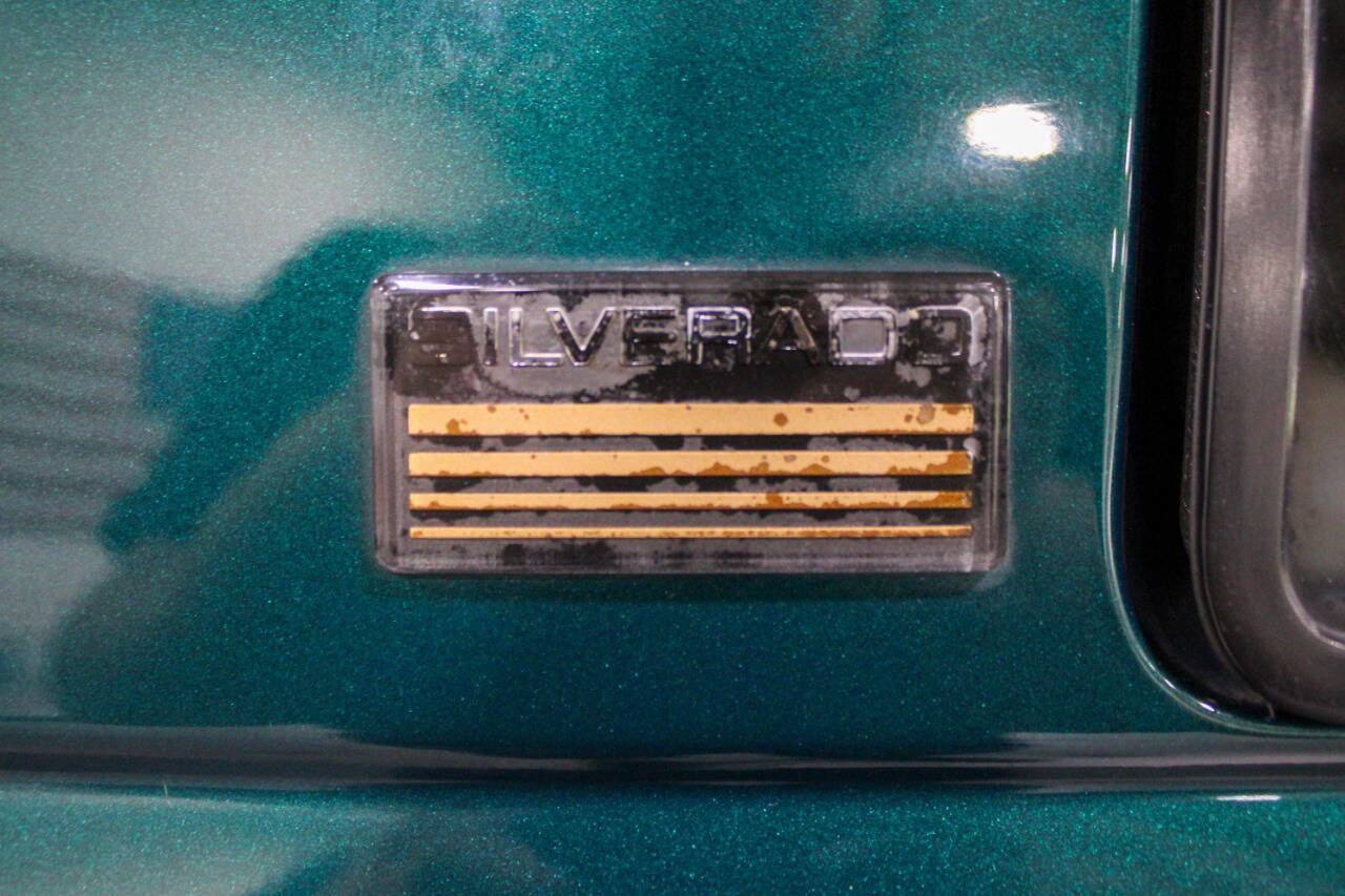 Used 1996 Chevrolet Silverado 2500 C2500 Cheyenne 2dr Extended Ca image 24