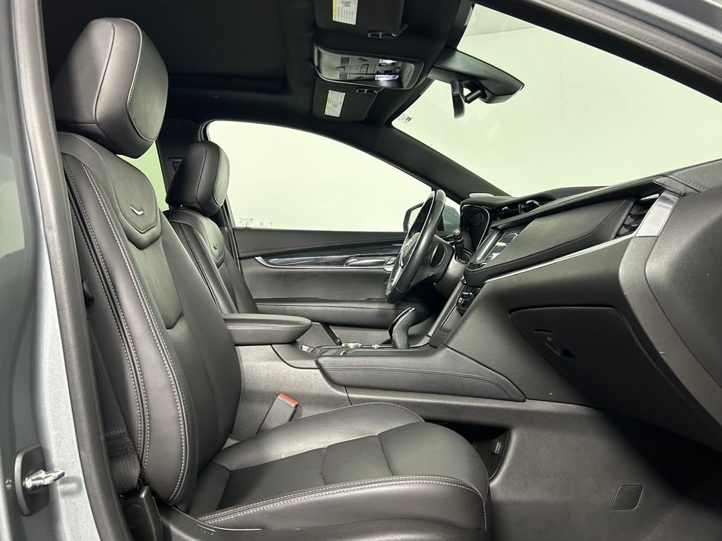 Used 2023 Cadillac XT5 Premium Luxury AWD/4WD image 10
