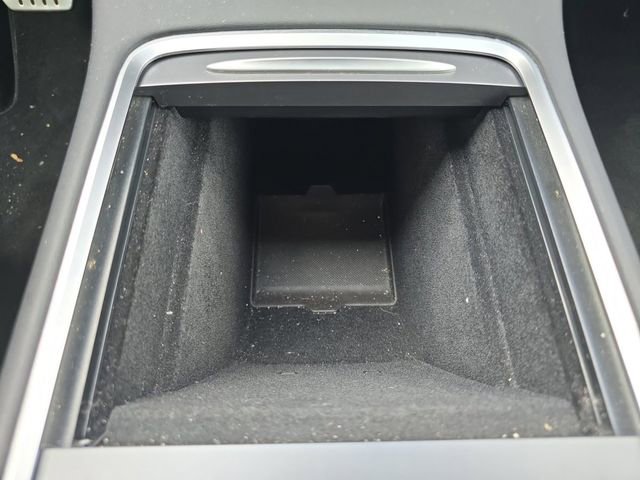 Used 2022 Tesla Model Y Performance image 29