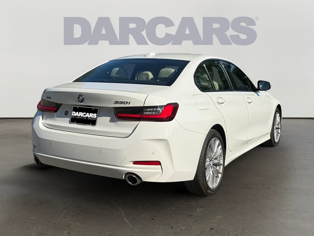 Used 2023 BMW 330i xDrive Sedan w/ Driving Assistance Package AWD/4WD image 7
