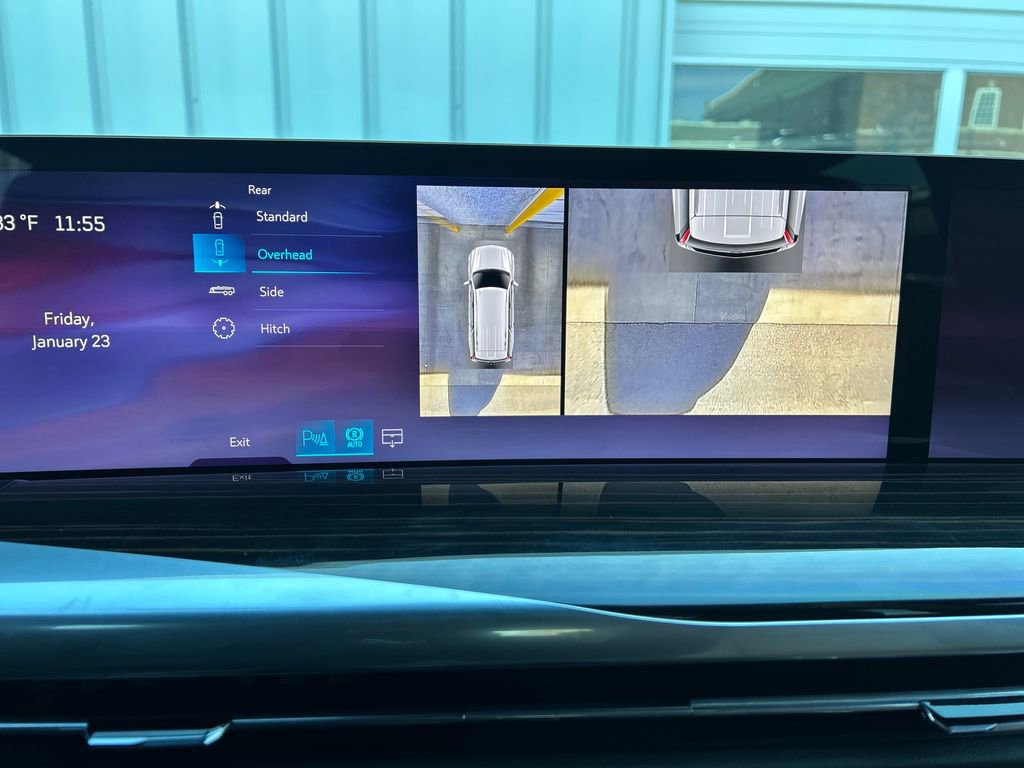 Certified 2026 Cadillac Escalade Luxury w/ LPO, Floor Liner Package image 25