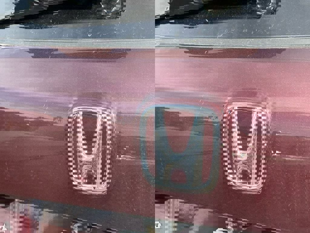 Used 2016 Honda Pilot Touring image 12