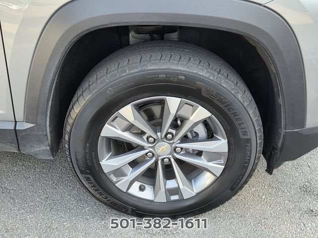 Used 2025 Chevrolet Equinox LT AWD/4WD image 17