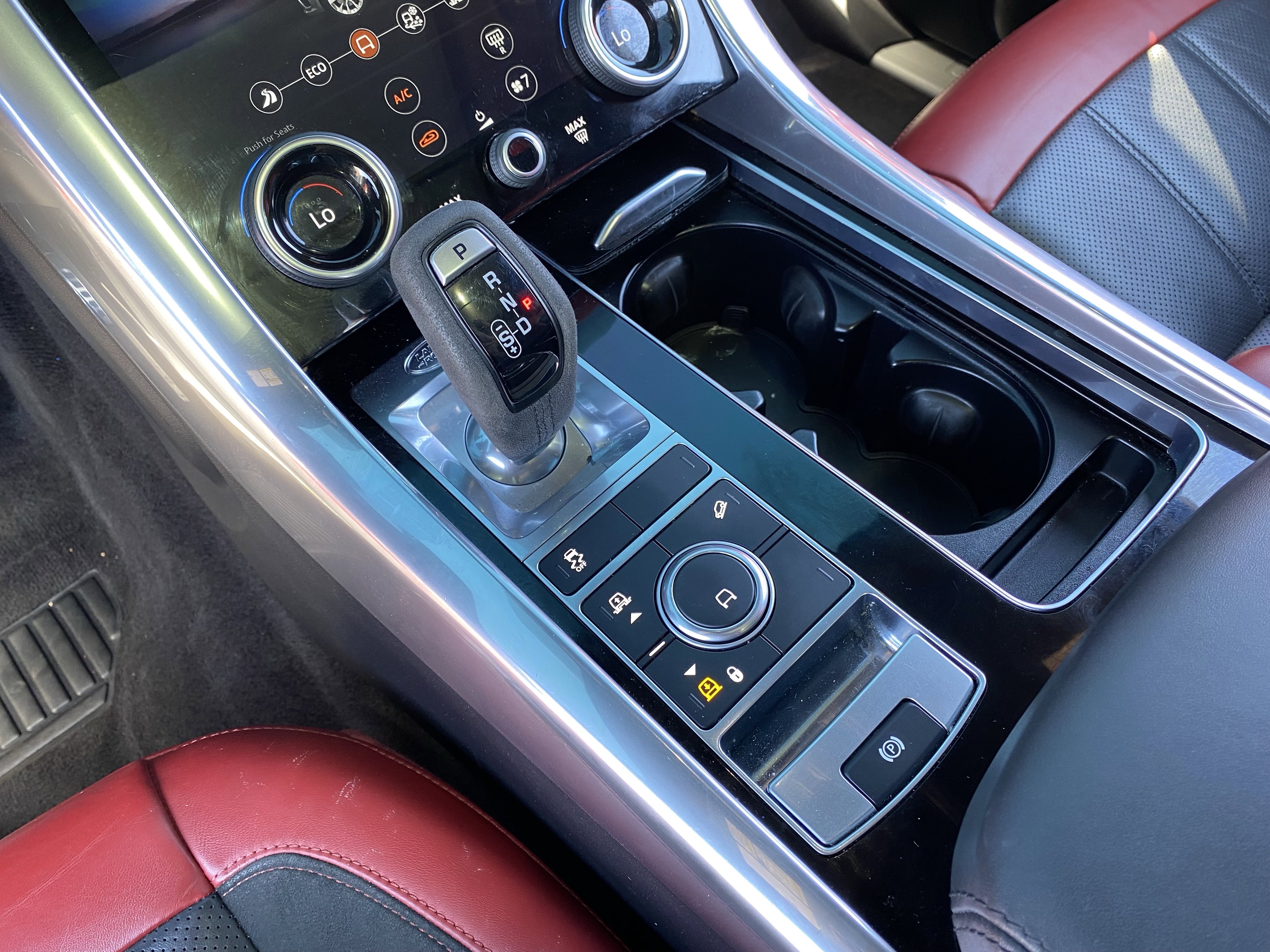 Used 2021 Land Rover Range Rover Sport HST image 26