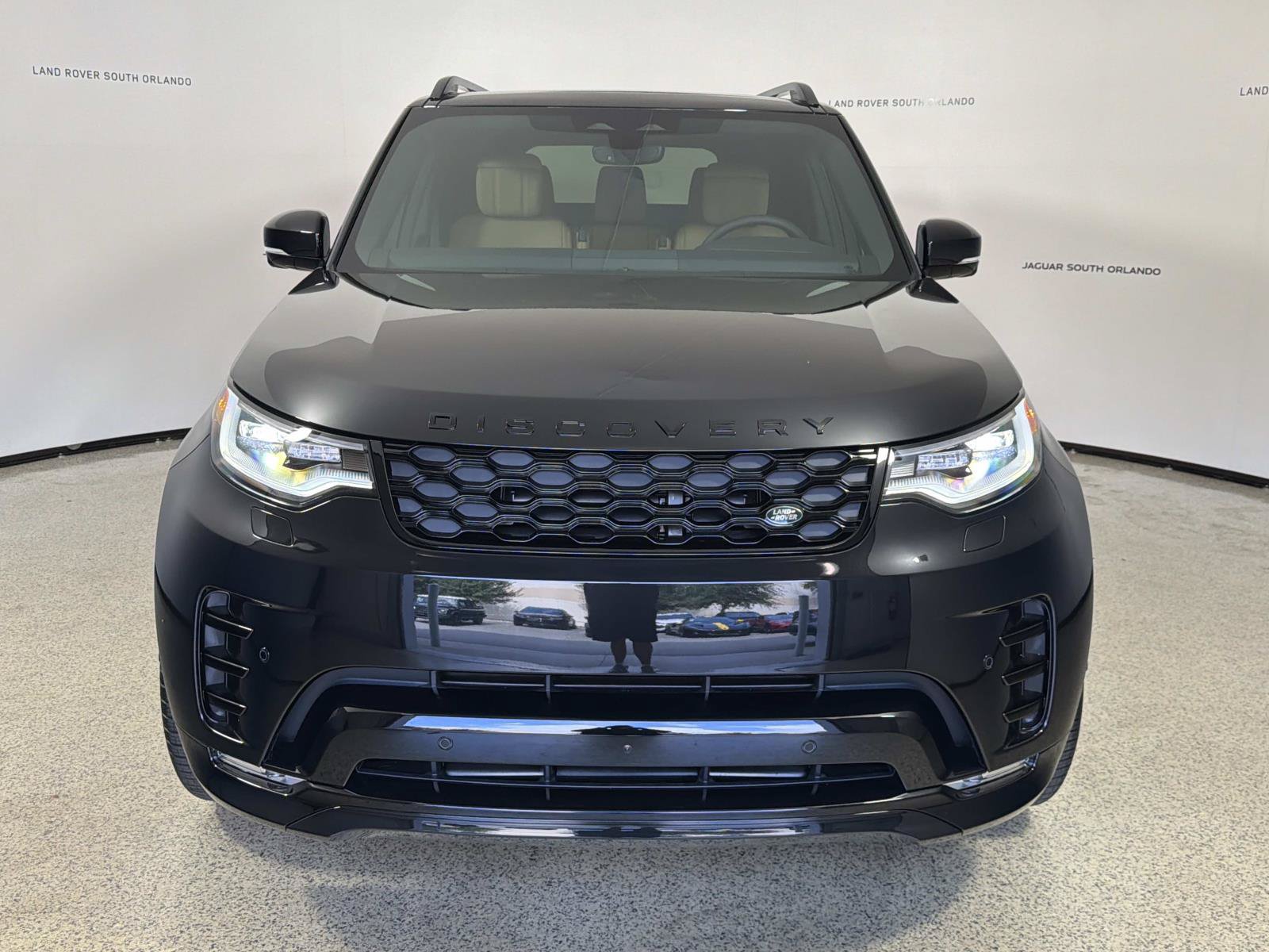 New 2026 Land Rover Discovery Dynamic SE AWD/4WD image 8