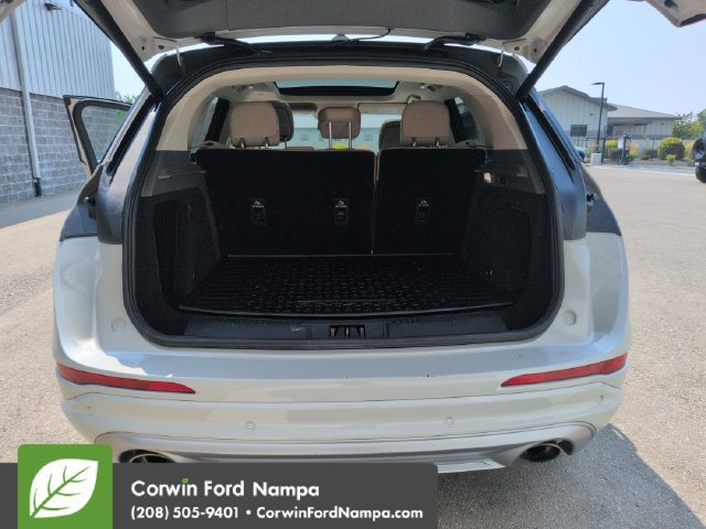 Used 2020 Lincoln Corsair Reserve w/ Equipment Group 201A FWD image 28