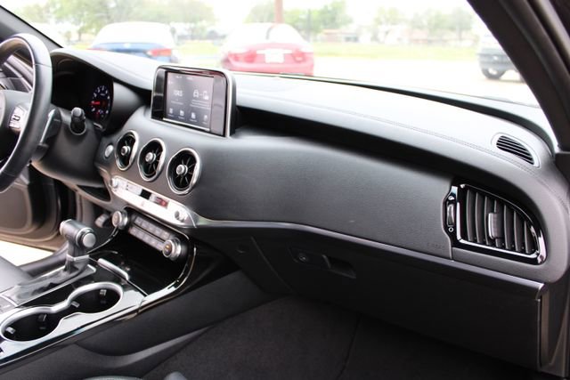 Used 2020 Kia Stinger GT-Line RWD image 44