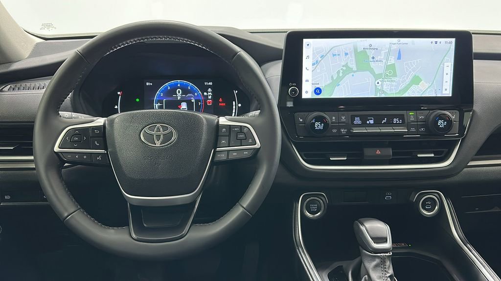 Used 2024 Toyota Grand Highlander XLE image 10