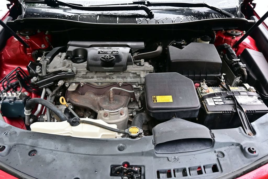 Used 2013 Toyota Camry SE FWD image 25