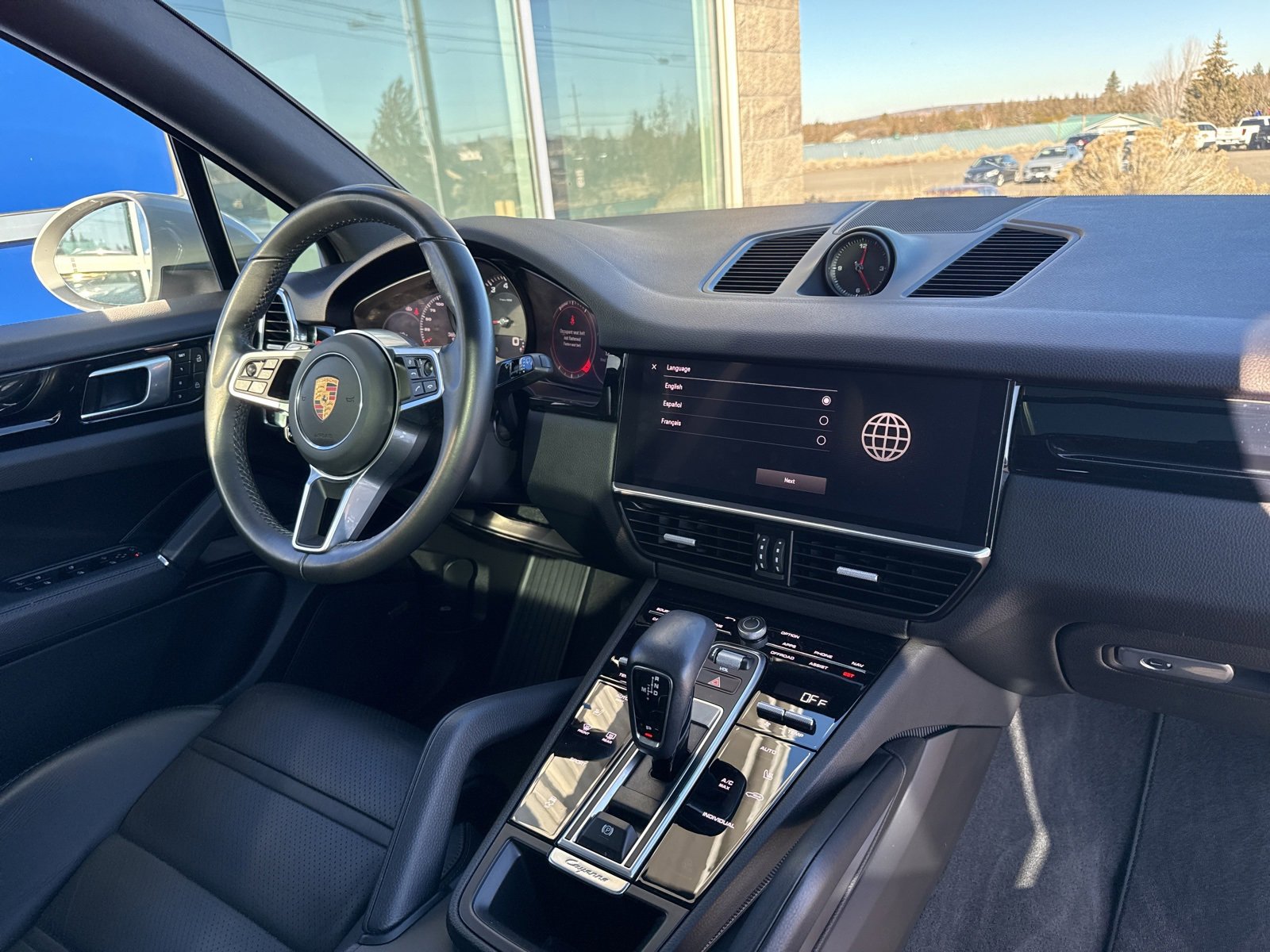 Used 2022 Porsche Cayenne Base image 13