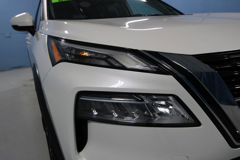Used 2022 Nissan Rogue SV AWD/4WD image 37