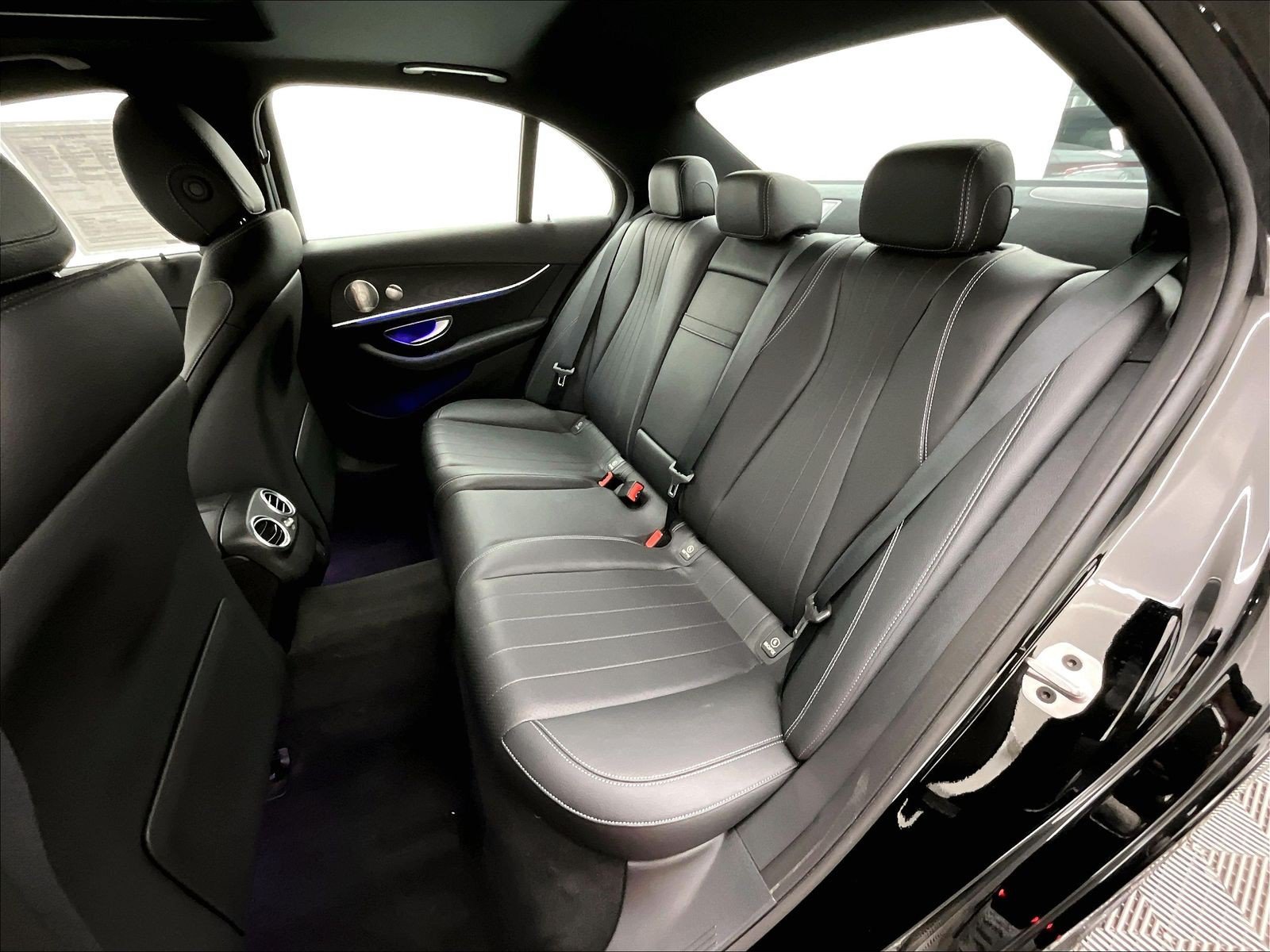Certified 2022 Mercedes-Benz E 350 Sedan image 18